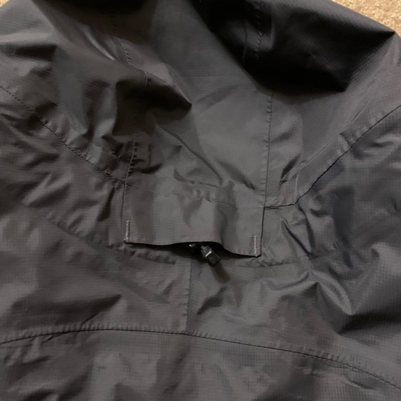 North Face Meru Gortex Jacket - Picture 7 of 11